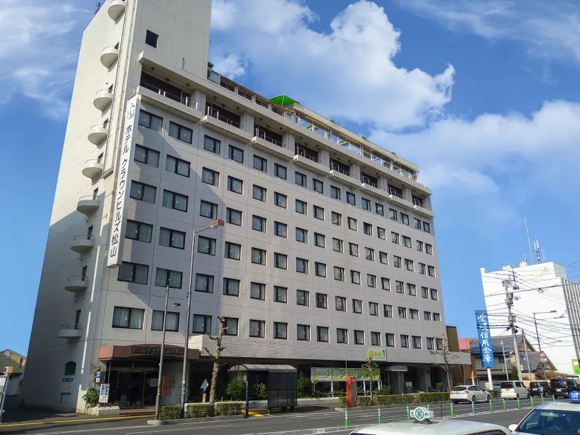 Hotel Crown Hills Matsuyama - Image 1