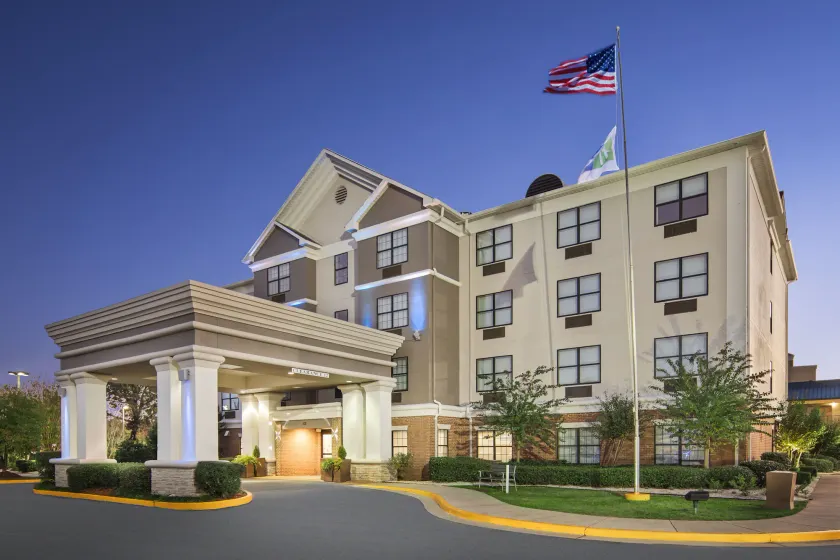 Holiday Inn Express Hotel & Suites Byron by IHG - Image 1
