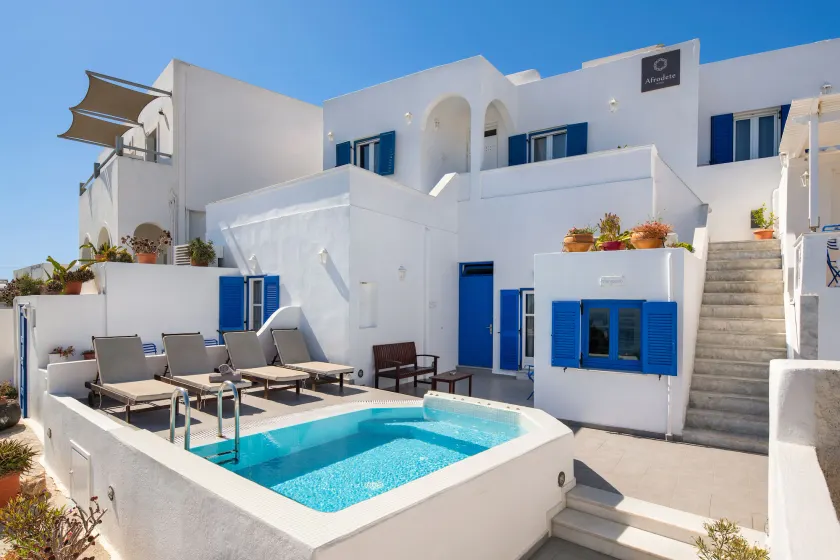 Afrodete Hotel - Image 1