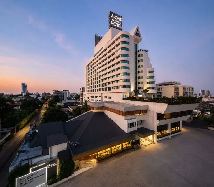 A-ONE Bangkok Hotel - Image 1