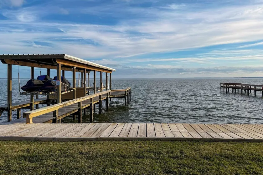 Lake Livingston w/ Hot Tub & Private Pier - Image 1