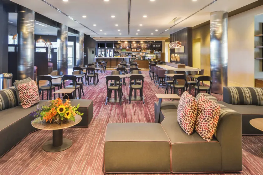Courtyard by Marriott Columbus Grove City - Image 1