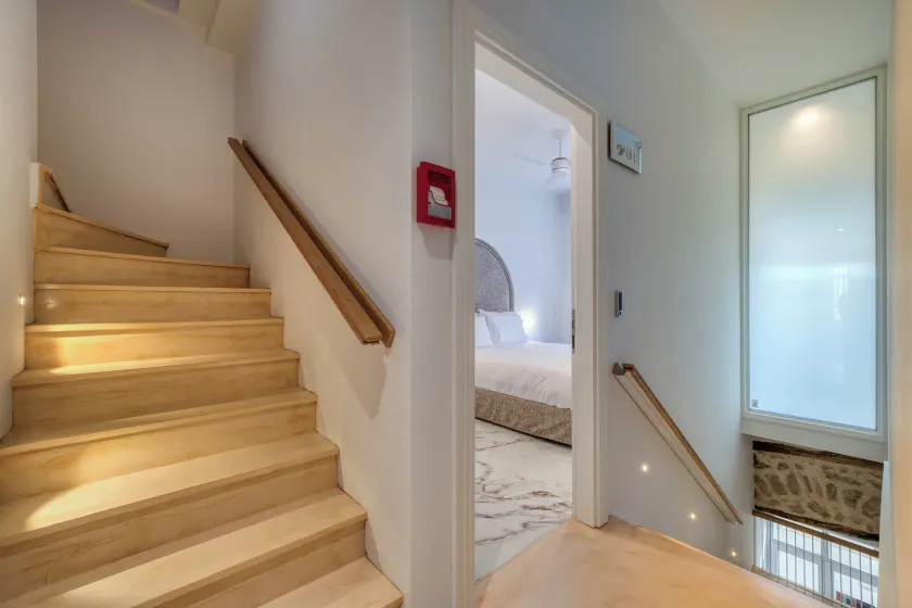 Nalia Suites - Entrée intérieure