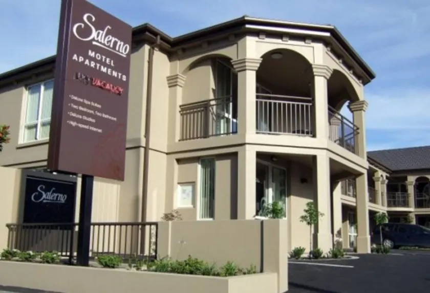 Salerno Motel Apartments - Image 1