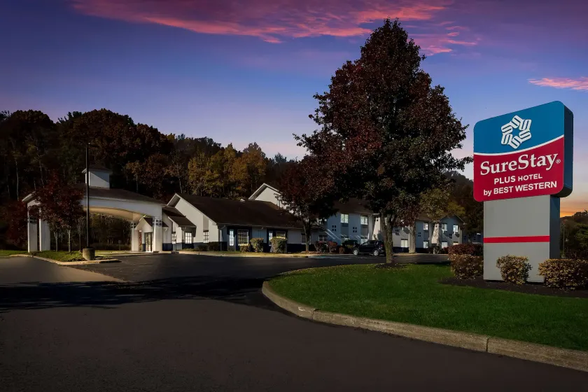 SureStay Plus Hotel by Best Western Highland Poughkeepsie - Image 1