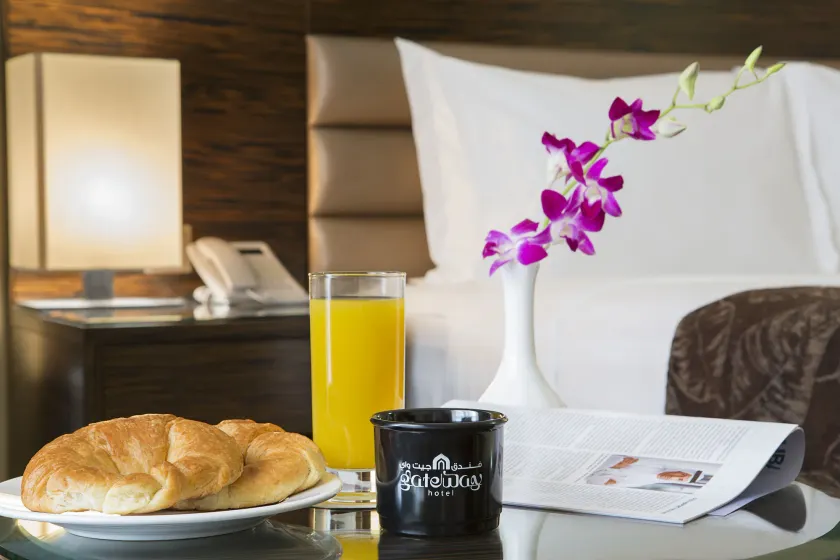 Gateway Hotel - Image 1