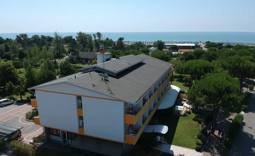Hotel Hiki 3 Superior - Image 1