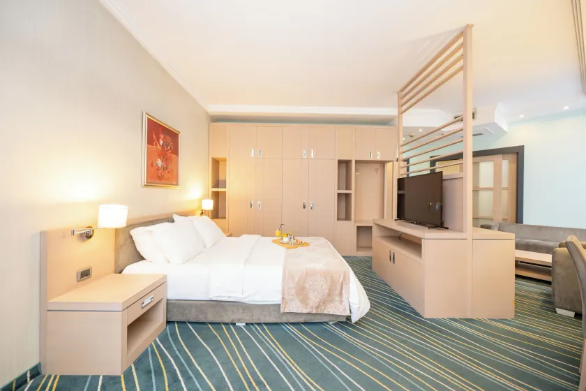 Kopernikus Hotel Prag - Image 1
