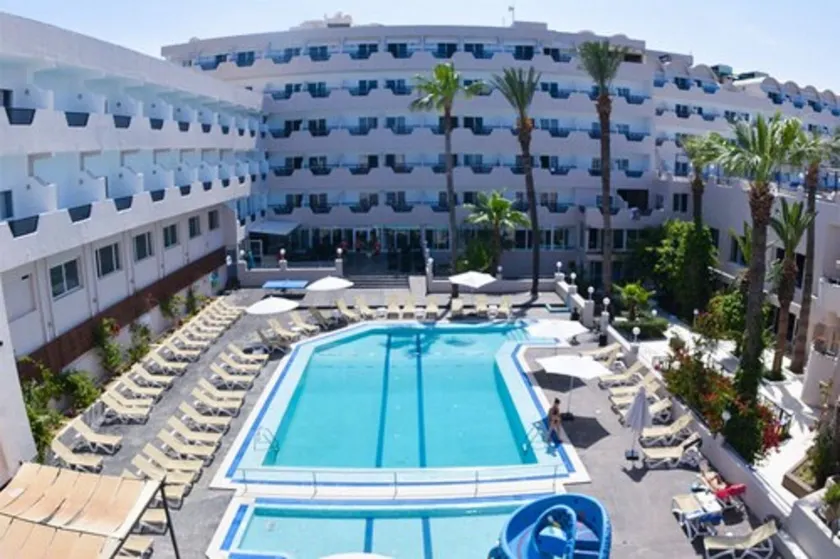 Sousse City And Beach Hotel - Image 1