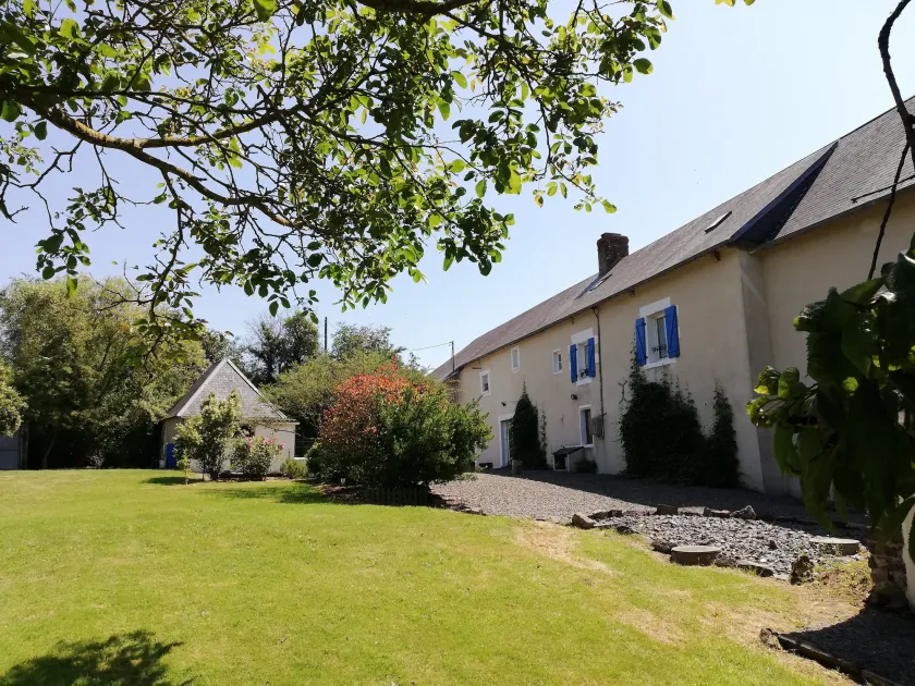 La Parisiere - Image 1