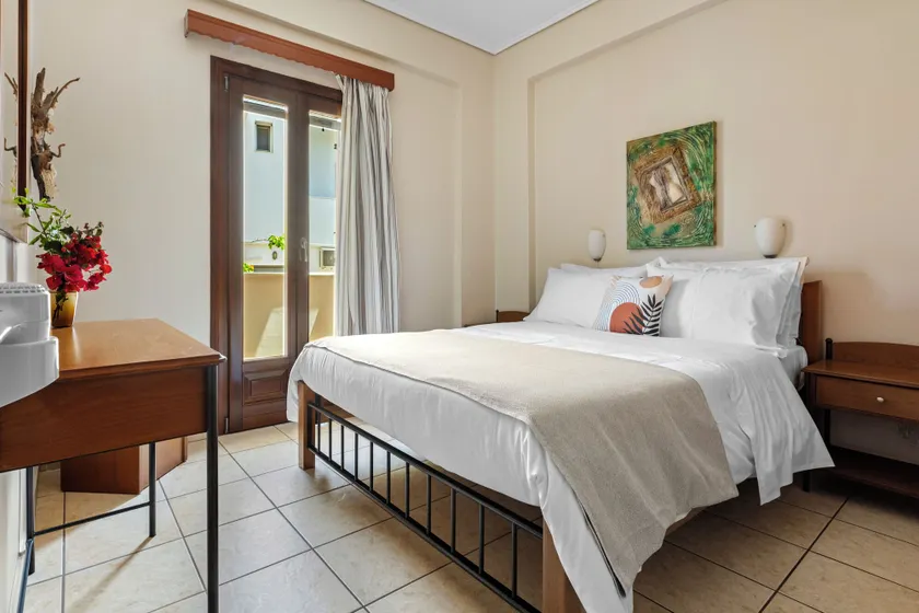 Spetses Center Comfy Apartment - Image 1