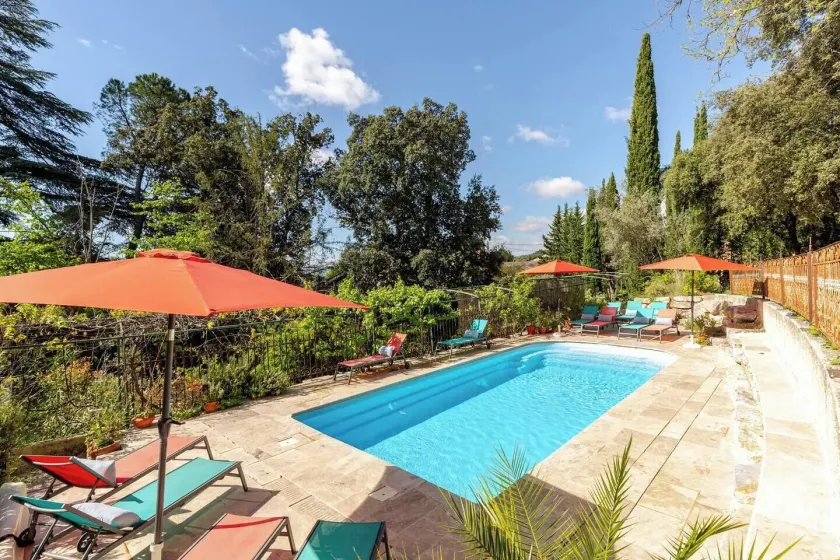 Spa Chateau La Tour - Image 1