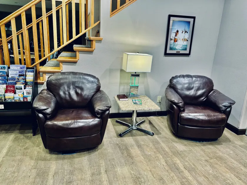 Garner Inn & Suites - Reception