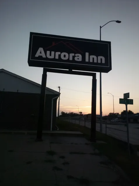 Aurora Inn - Image 1
