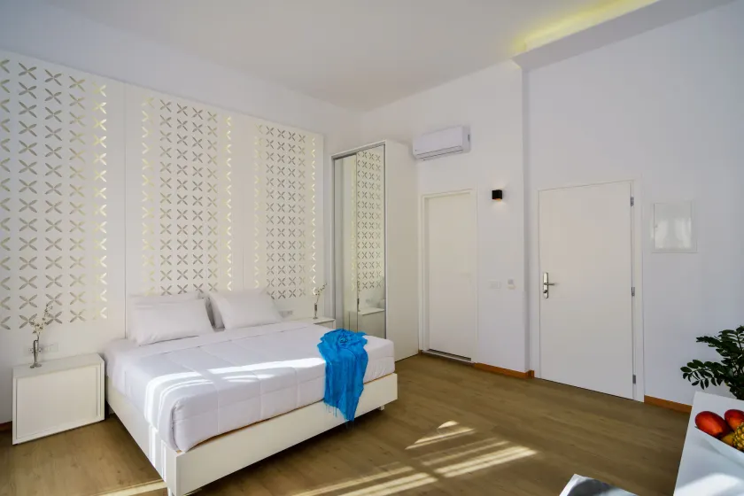 Elia Portou Luxury Residence - Image 1