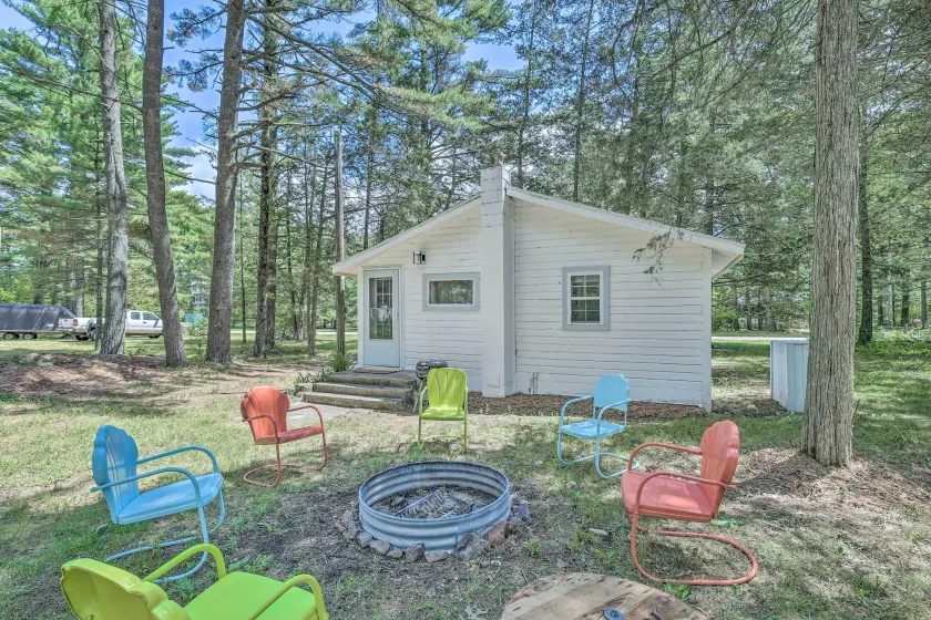 NEW Cute & Charming Cottage Near Castle Rock Lake! - Image 1
