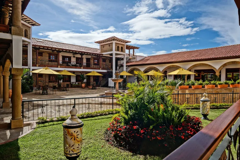 Hotel Campanario de la Villa - Image 1