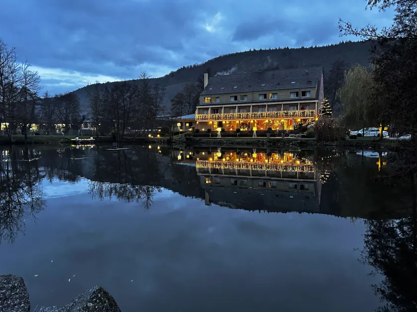 Hotel Du Lac - Image 1