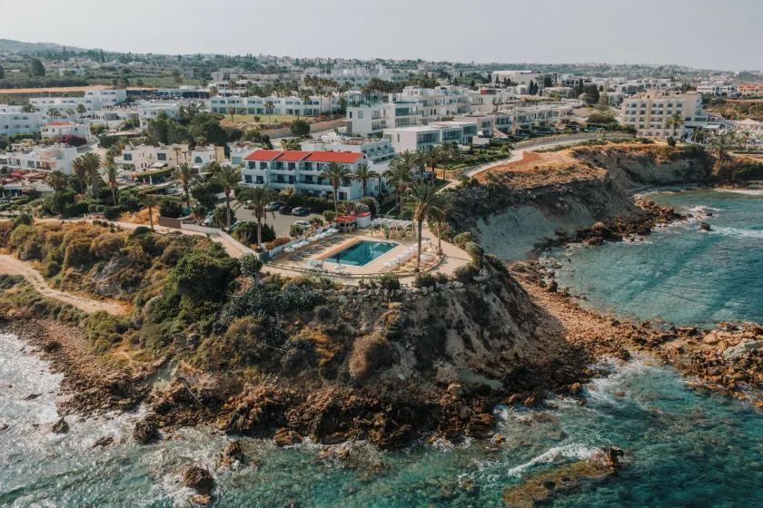 Vrachia Beach Hotel & Suites - Adults Only - Image 1