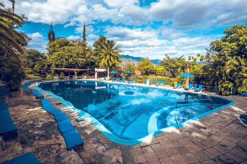 Hotel Victoria Oaxaca - Image 1