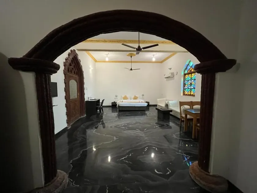 The Byke Royal Pearl Anjuna - Image 1