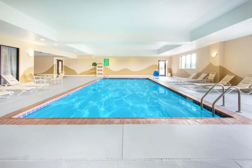 Wingate by Wyndham Indianapolis Airport Plainfield - Image 1