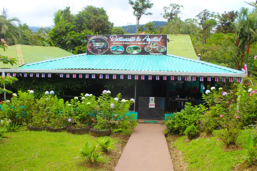 Posada Río Celeste La Amistad - Image 1