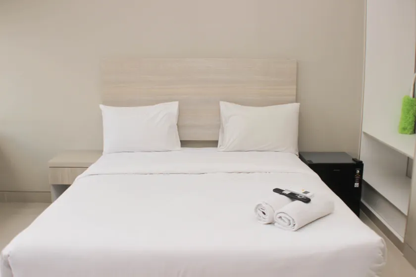 Cozy Studio at LRT City Jatibening Apartment - Habitación