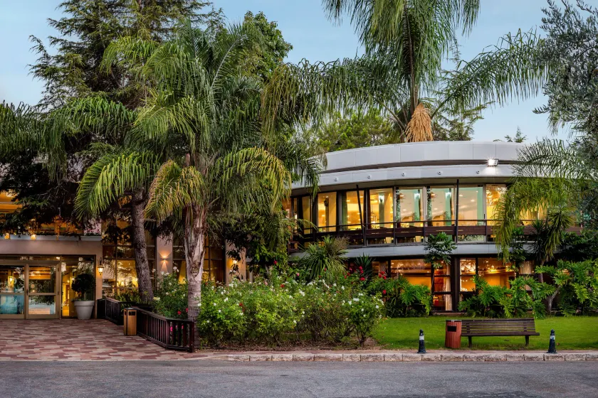 Hacienda Forest View Hotel - Image 1