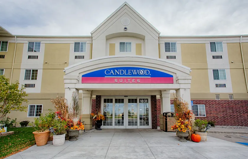 Candlewood Suites Fargo-North Dakota State University by IHG - Image 1