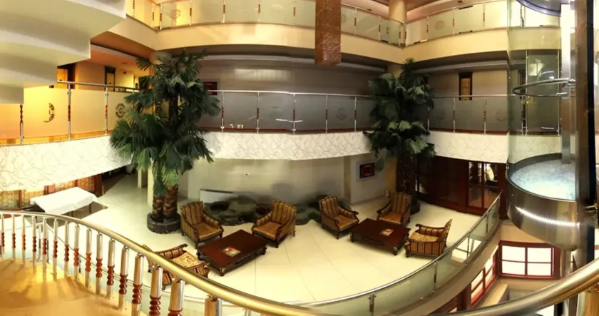 Grand Ozeren Otel & Spa - Image 1