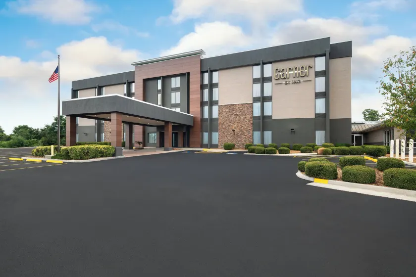 Garner Hotel Wytheville East by IHG - Image 1