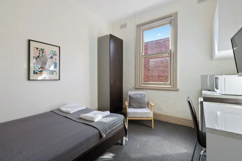 Falcon Lodge - Image 1