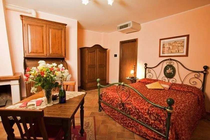 Antica Locanda Della Via Francigena - Image 1