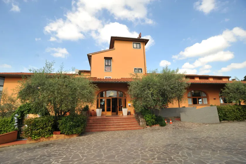 Hotel Hermitage - Image 1