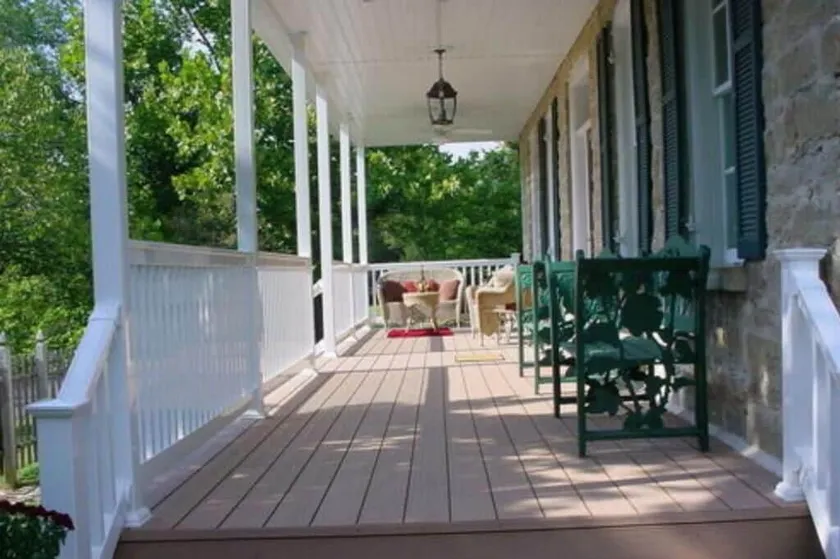 Stone Haus Bed & Breakfast - Image 1