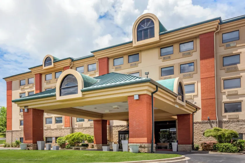 Holiday Inn Express Branson- Green Mountain Drive by IHG - Image 1