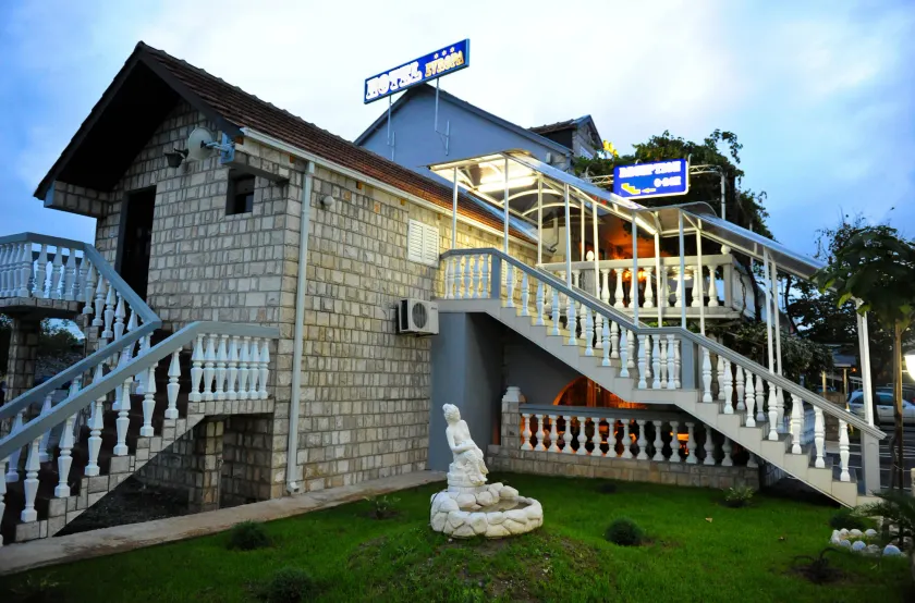 Hotel Evropa - Image 1
