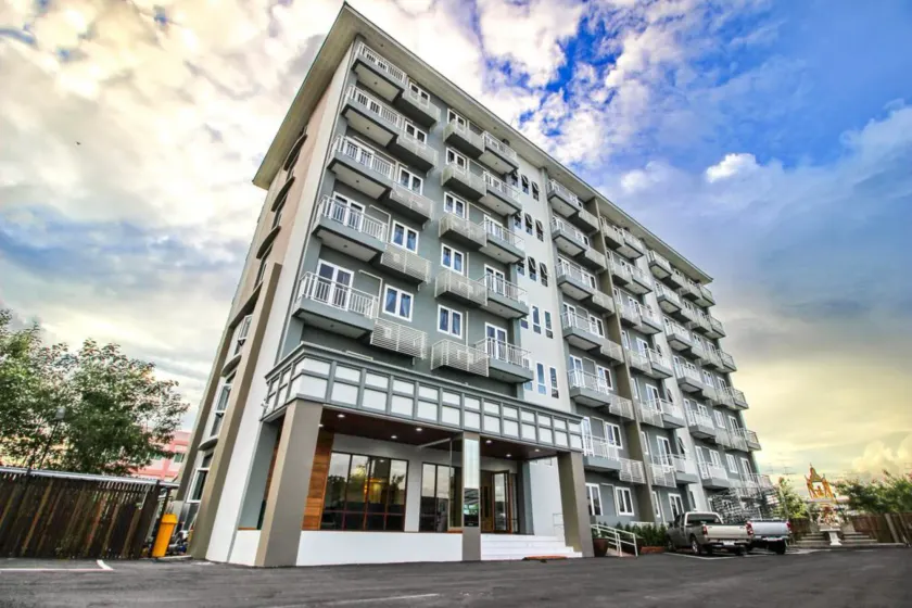 Tai-Shan Suites - Image 1