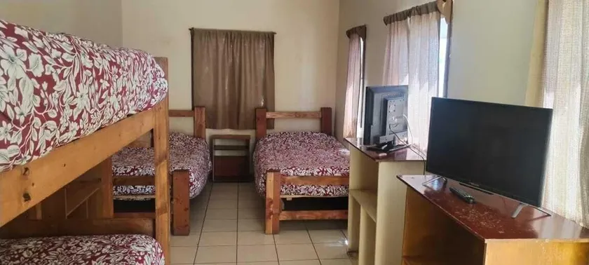 Hostal Plaza Carrera - Image 1