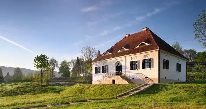 Bethlen Estates Transylvania - Image 1