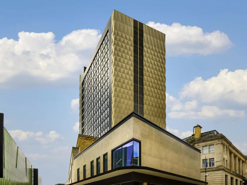 Mercure Newport - Image 1