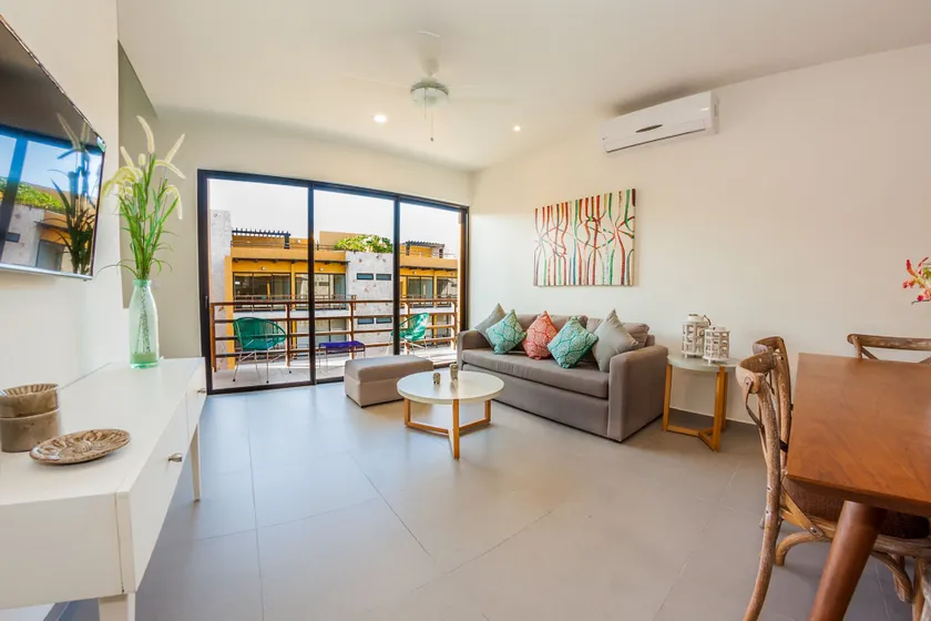 Amazing 2BR PH steps distance from 5th Av by Happy Address - Image 1