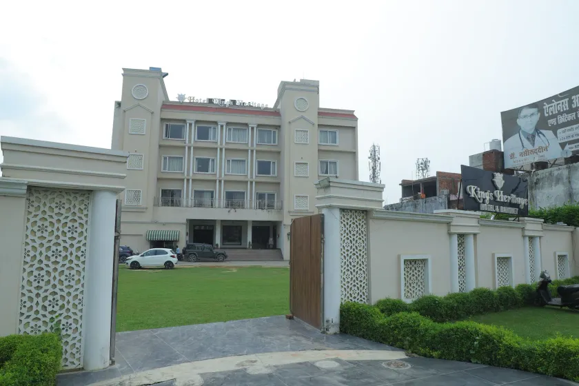 Hotel King's Heritage - Image 1