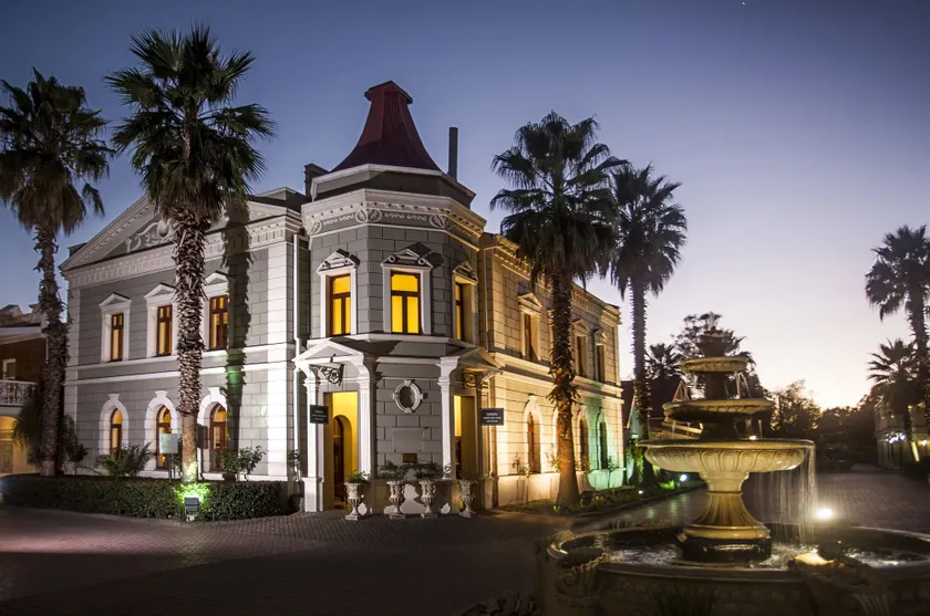 Gold Reef City Theme Park Hotel - Image 1