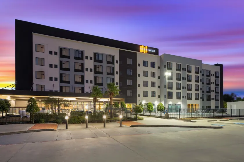 EVEN Hotel Shenandoah - The Woodlands by IHG - Image 1