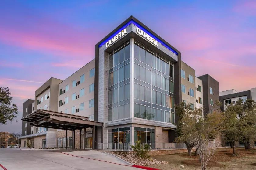 Cambria Hotel Austin Uptown near the Domain - Image 1