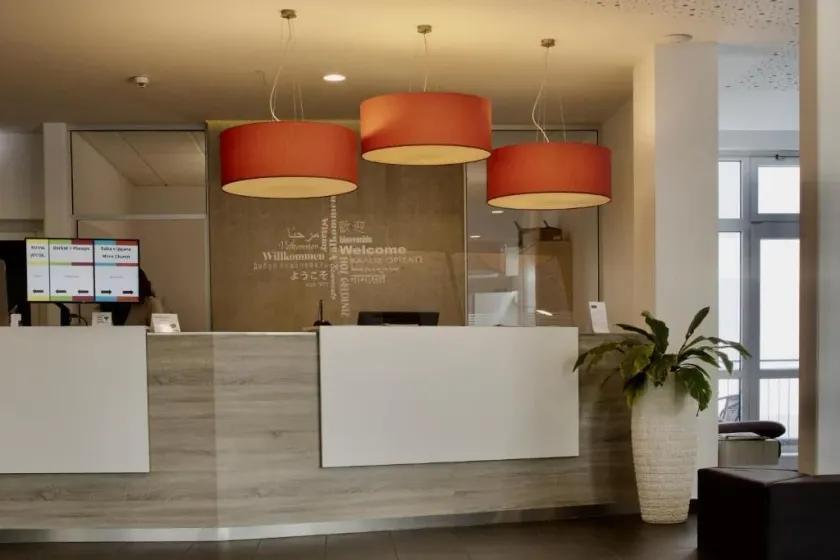 Internationales Tagungszentrum Karimu - Lobby