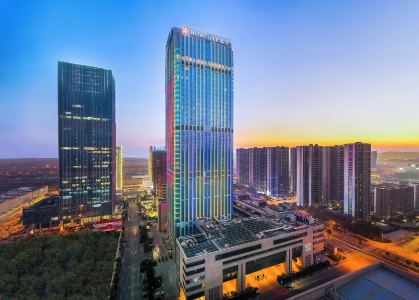 HUALUXE Wuxi Taihu - Image 1