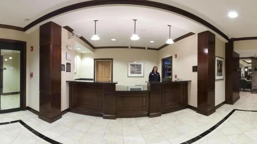 Staybridge Suites Akron-Stow-Cuyahoga Falls by IHG - Receção